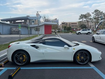 FERRARI 488 SPIDER - 6
