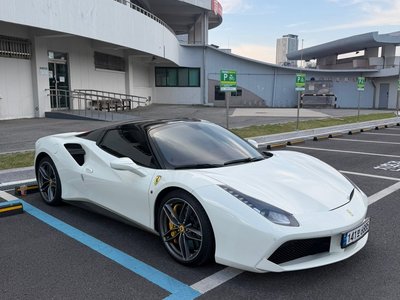 FERRARI 488 SPIDER - 1