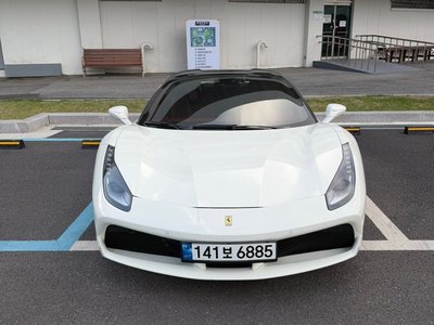 FERRARI 488 SPIDER - 2