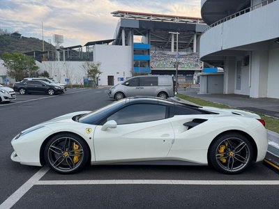FERRARI 488 SPIDER - 4