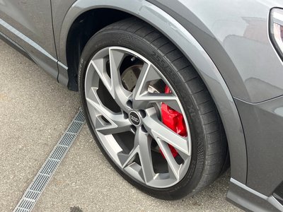 صورة 18 لـ 2021 AUDI RS Q3