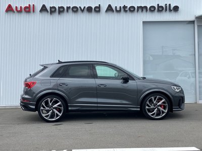 صورة 9 لـ 2021 AUDI RS Q3