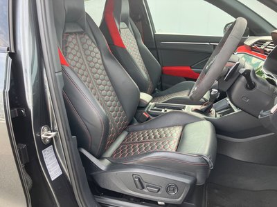 صورة 20 لـ 2021 AUDI RS Q3