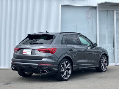 صورة 8 لـ 2021 AUDI RS Q3