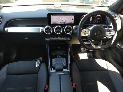 MERCEDES-BENZ GLB - 3