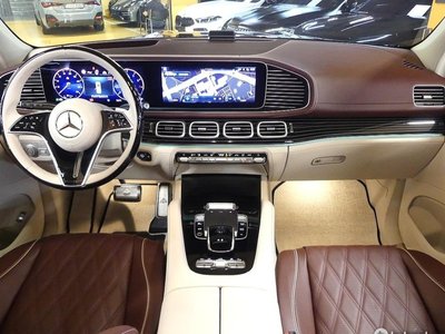 صورة 4 لـ 2025 Mercedes-BENZ GLS