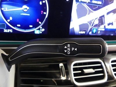صورة 10 لـ 2025 Mercedes-BENZ GLS