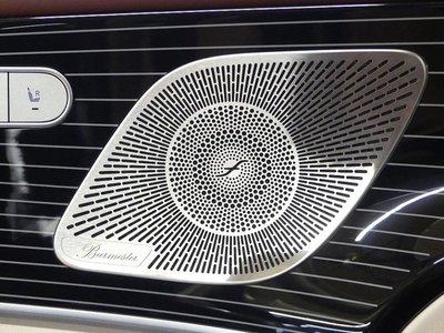 2025 Mercedes-BENZ GLS thumbnail 13