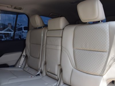 2024 Toyota LAND CRUISER 300 — миниатюра 33