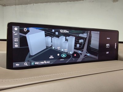 2023 Genesis GV80 — миниатюра 13