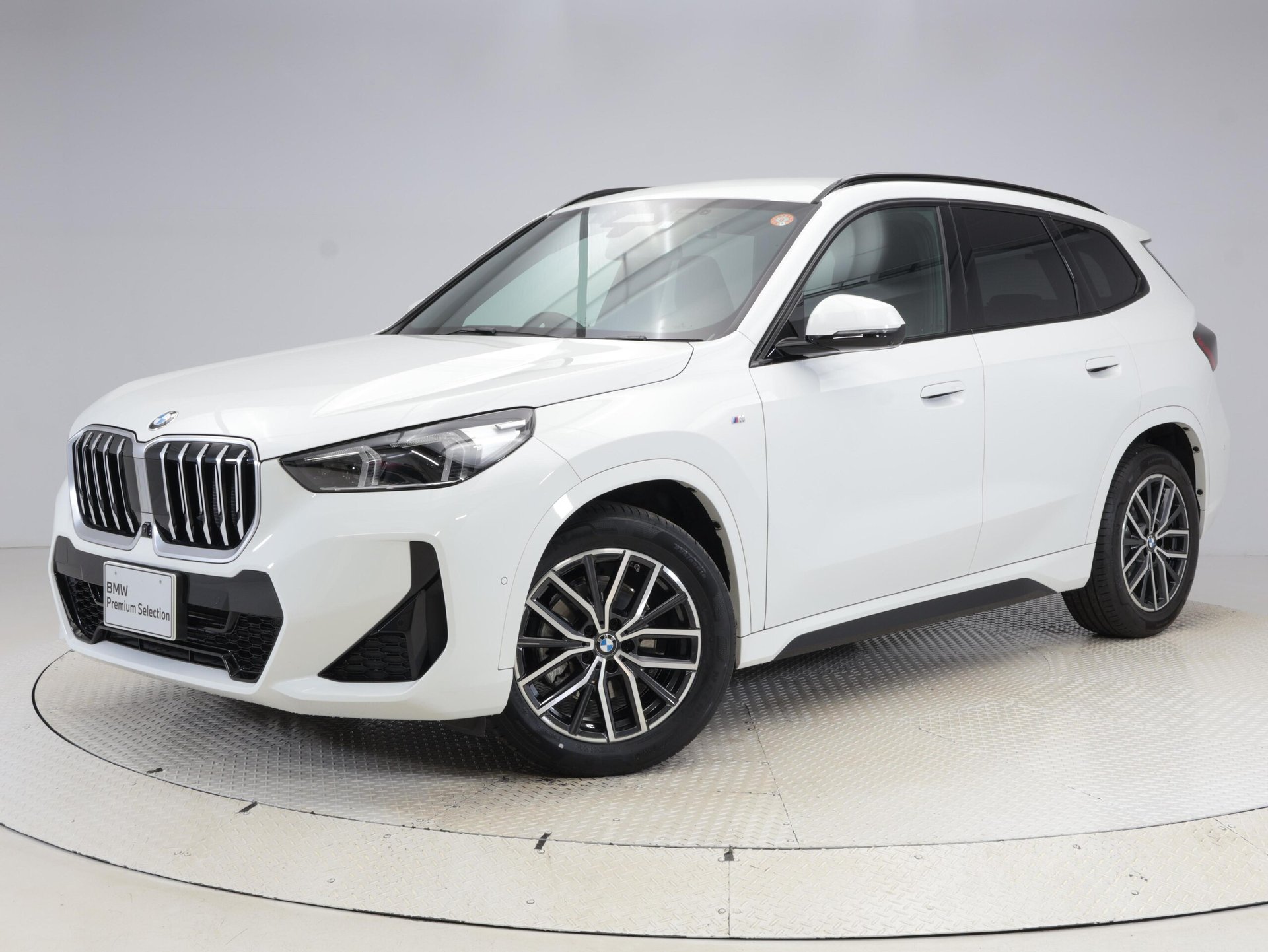 BMW X1 - View 1