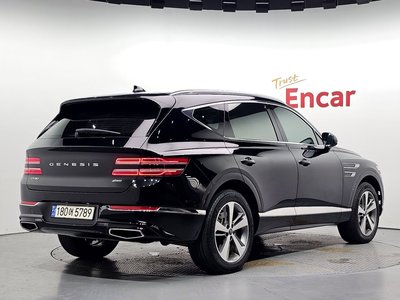 صورة 4 لـ 2022 Genesis GV80