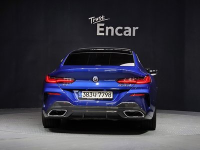 BMW 8 SERIES - 4