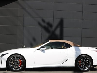 2023 Lexus LC CONVERTIBLE thumbnail 17