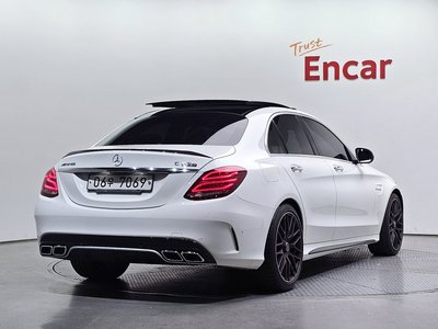 MERCEDES-BENZ C-CLASS - 4