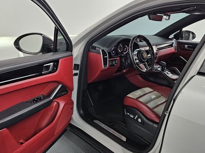 PORSCHE CAYENNE - 10