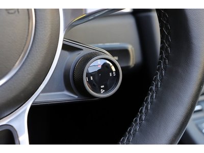 2018 Porsche 718 thumbnail 34