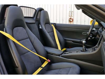 2018 Porsche 718 thumbnail 11