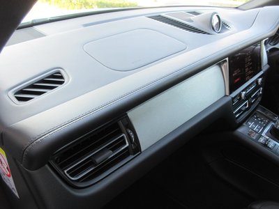 2019 Porsche MACAN — миниатюра 52