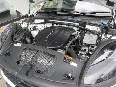 2019 Porsche MACAN — миниатюра 32
