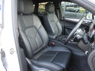 2019 Porsche MACAN — миниатюра 38