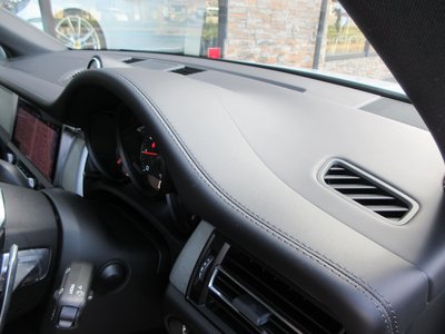 2019 Porsche MACAN — миниатюра 51