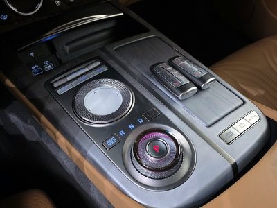 GENESIS G80 (RG3) - 9