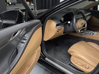 GENESIS G80 (RG3) - 10