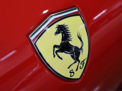 2021 FERRARI ROMA — миниатюра 18