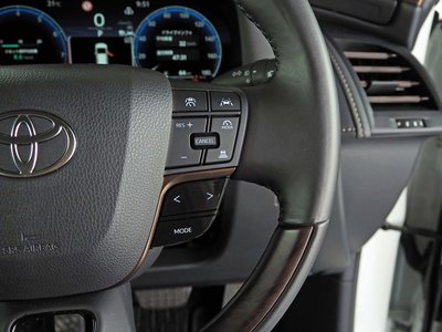 2025 Toyota ALPHARD — миниатюра 27