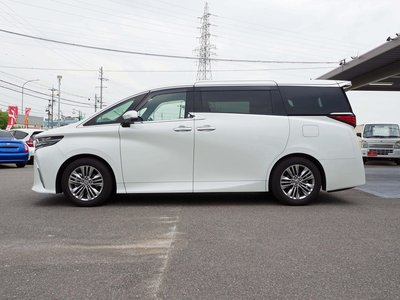 2025 Toyota ALPHARD — миниатюра 18