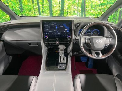 2024 Toyota ALPHARD — фото 2
