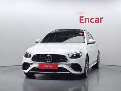 MERCEDES-BENZ E-CLASS - 2