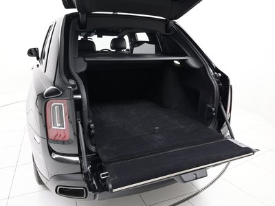 ROLLS-ROYCE CULLINAN - 9