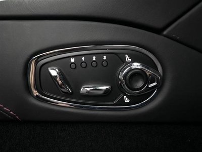 2017 Aston Martin DB11 — миниатюра 27