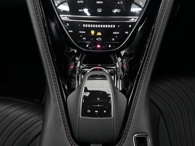 2017 Aston Martin DB11 — миниатюра 25