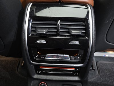 صورة مصغرة 18 لـ 2020 BMW X7