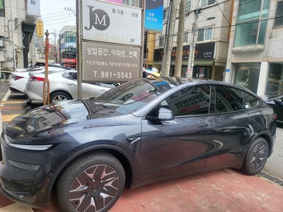 صورة 1 لـ 2026 Tesla MODEL Y