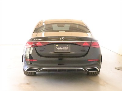 MERCEDES-BENZ E-CLASS - 3