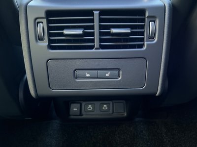 2025 LAND Rover DISCOVERY thumbnail 89