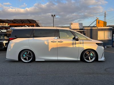 TOYOTA ALPHARD - 7
