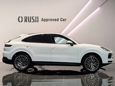 2020 Porsche CAYENNE photo 3