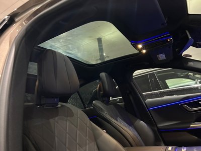 MERCEDES-BENZ E-CLASS - 8