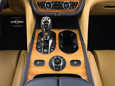 2023 Bentley BENTAYGA thumbnail 14