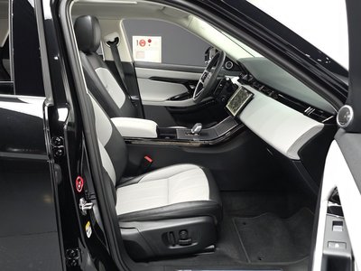2025 LAND Rover RANGE ROVER EVOQUE — миниатюра 11