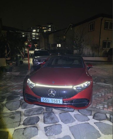 MERCEDES-BENZ EQS - View 1