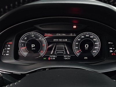 2020 AUDI Q7 缩略图 11