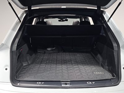 2020 AUDI Q7 缩略图 26