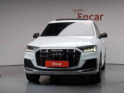2020 AUDI Q7 — фото 3