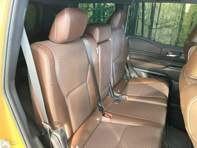 TOYOTA LAND CRUISER - 9